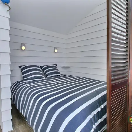 Holiday home Neizh Bihan Plougoumelen